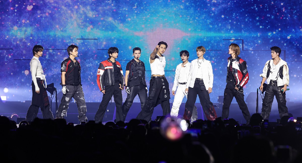 SEVENTEEN Set the Stage on Fire in Tacoma With First-Ever U.S. Solo Performances